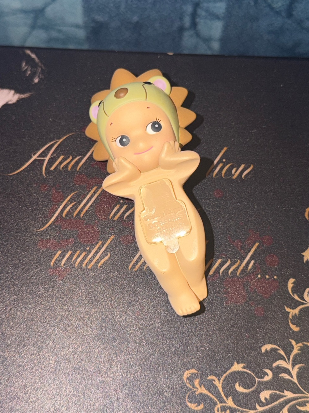 lion sonny angel hipper